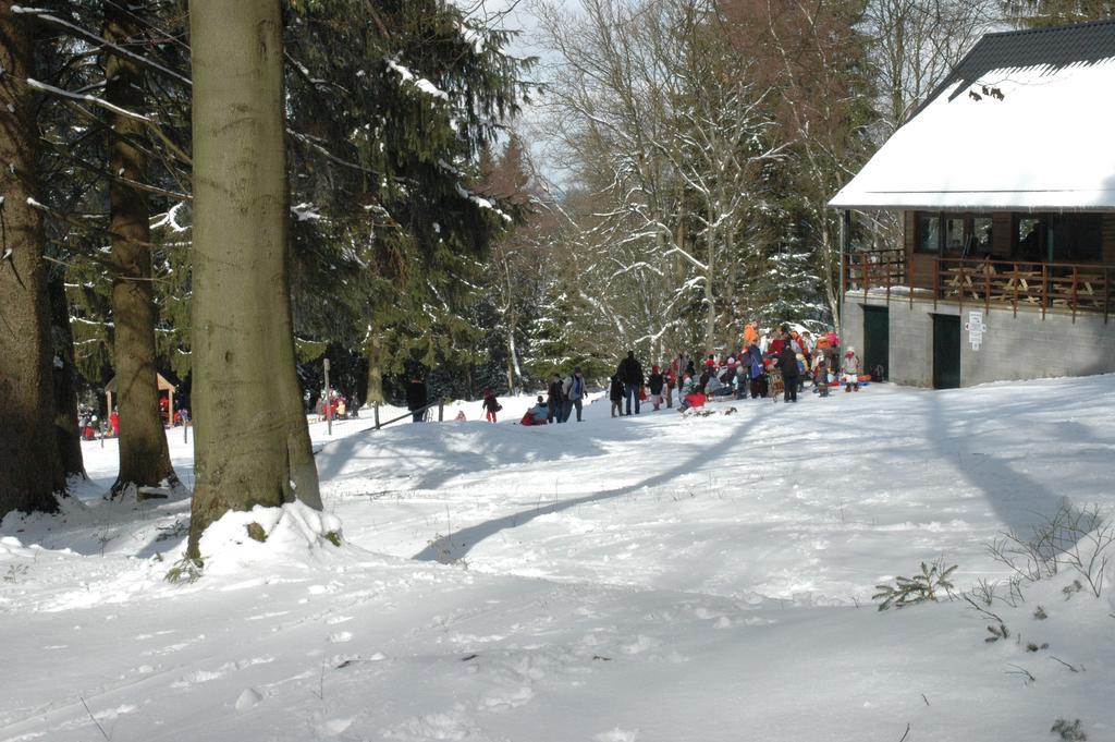 Gite Des Bois De سبا المظهر الخارجي الصورة